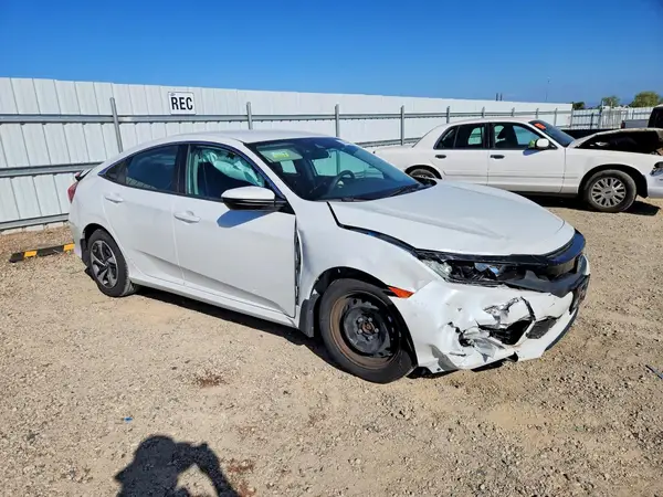 19XFC2E62LE001060 — 2020 Honda Civic, фото 4 с аукциона Copart, Передняя часть