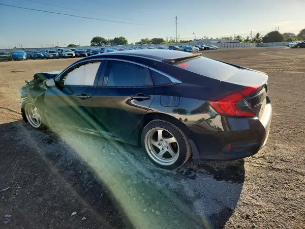 19XFC2F6XLE003931 — 2020 Honda Civic, фото 2 с аукциона Copart, Передняя часть