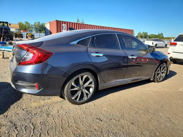 2HGFC1F94MH100201 — 2021 Honda Civic, фото 3 с аукциона Copart 08.10.2026, Град