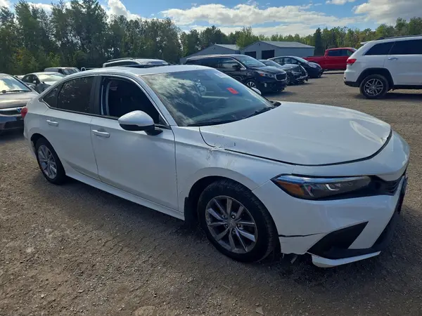 2HGFE2F34NH111325 — 2022 Honda Civic, фото 4 с аукциона Copart, Вандализм