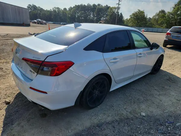 2HGFE2F51NH610813 — 2022 Honda Civic, фото 3 с аукциона Copart, Боковая часть