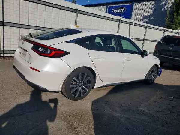 19XFL1H70RE002442 — 2024 Honda Civic, фото 3 с аукциона Copart, Передняя часть