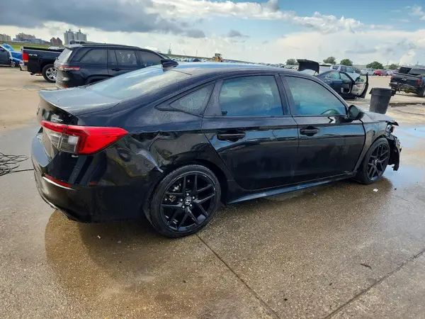 2HGFE2F52RH569758 — 2024 Honda Civic, фото 3 с аукциона Copart, Передняя часть