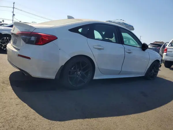 2HGFE2F51RH579634 — 2024 Honda Civic, фото 3 с аукциона Copart, Передняя часть