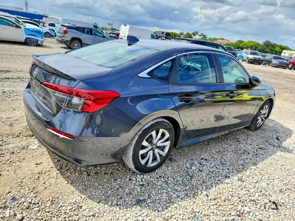 2HGFE2F22RH536054 — 2024 Honda Civic, фото 3 с аукциона Copart, Подтопление