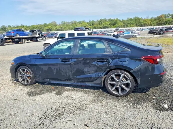 2HGFE4F83TH313190 — 2026 Honda Civic, фото 2 с аукциона Copart, Боковая часть