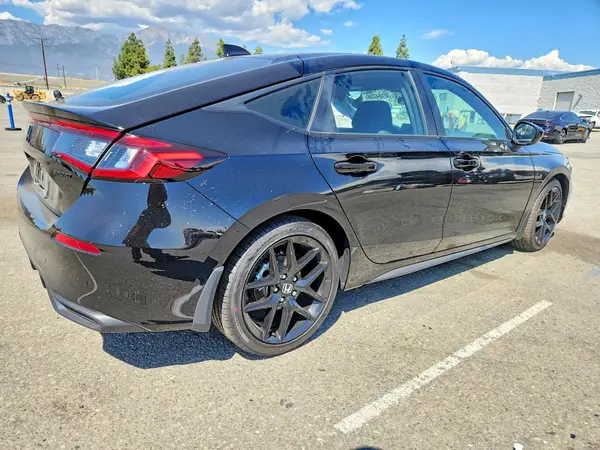 19XFL2H87TE041325 — 2026 Honda Civic, фото 3 с аукциона Copart, Боковая часть