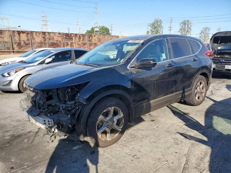 2HKRW1H56JH513186 Honda CR-V 2018 — повреждение Передняя часть, фото до ремонта
