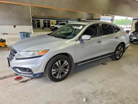 5J6TF2H53DL004758 — 2013 Honda Crosstour, Задняя часть (Rear End), фото до ремонта