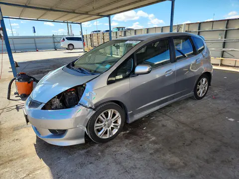 JHMGE88409S017533 — 2009 Honda Fit, Передняя часть, фото до ремонта