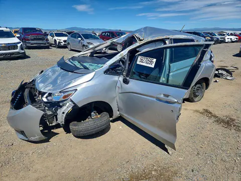 3HGGK5H50FM709086 — 2015 Honda Fit, Опрокидывание (Rollover), фото до ремонта