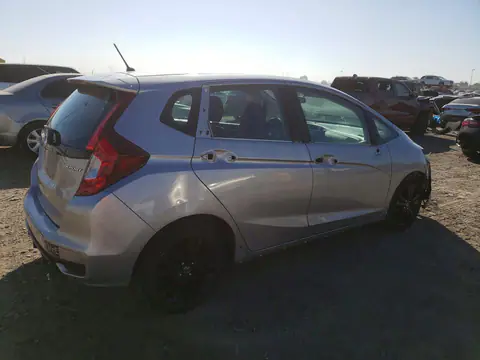 3HGGK5H68KM748978 — 2019 Honda Fit, фото 3 с аукциона Copart 29.09.2026, Передняя часть
