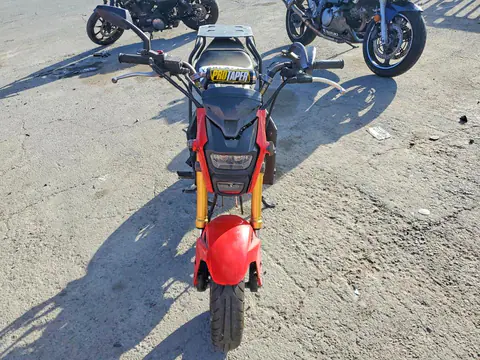 2019 Honda Grom VIN MLHJC7514K5100627 фото 2