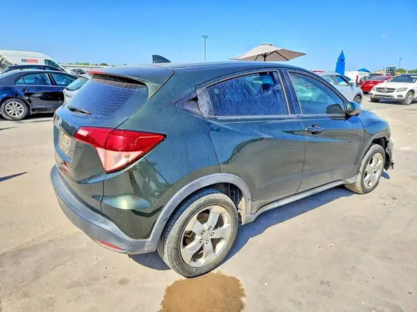 3CZRU5H37GM704737 — 2016 Honda HR-V, фото 3 с аукциона Copart 08.10.2026, Передняя часть