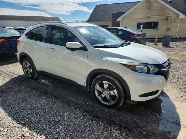 3CZRU6H70GM766392 — 2016 Honda HR-V, фото 4 с аукциона Copart 14.10.2026, Мелкие вмятины и царапины
