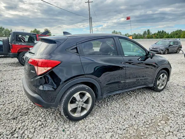3CZRU6H73GM764989 — 2016 Honda HR-V, фото 3 с аукциона Copart 01.10.2026, Механические повреждения