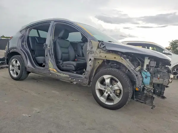 3CZRU5H72HM719862 — 2017 Honda HR-V, фото 4 с аукциона Copart 29.09.2026, Боковая часть
