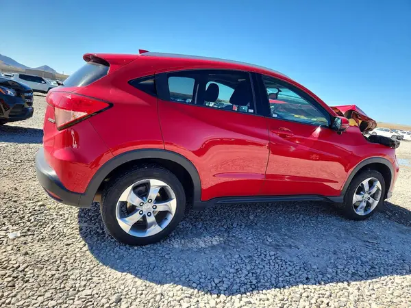 3CZRU6H70HM705528 — 2017 Honda HR-V, фото 3 с аукциона Copart 06.10.2026, Передняя часть