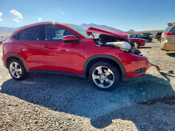 3CZRU6H70HM705528 — 2017 Honda HR-V, фото 4 с аукциона Copart 06.10.2026, Передняя часть