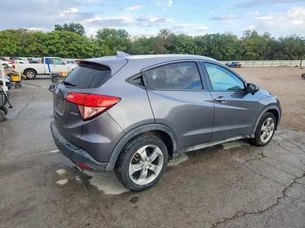 3CZRU6H73HM722954 — 2017 Honda HR-V, фото 3 с аукциона Copart 30.09.2026, Боковая часть
