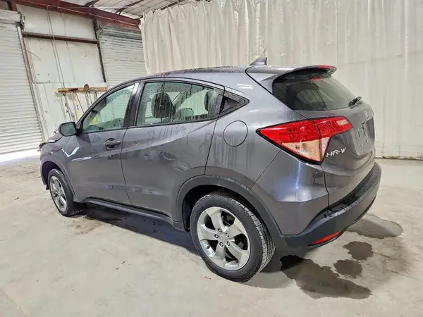 3CZRU6H32HG709253 — 2017 Honda HR-V, фото 2 с аукциона Copart 05.10.2026, Передняя часть