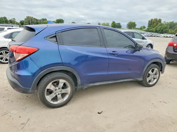 3CZRU5H51HM711881 — 2017 Honda HR-V, фото 3 с аукциона Copart 29.09.2026, Естественный износ
