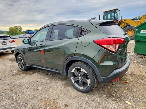 3CZRU6H71JM707780 — 2018 Honda HR-V, фото 2 с аукциона Copart 29.09.2026, Задняя часть