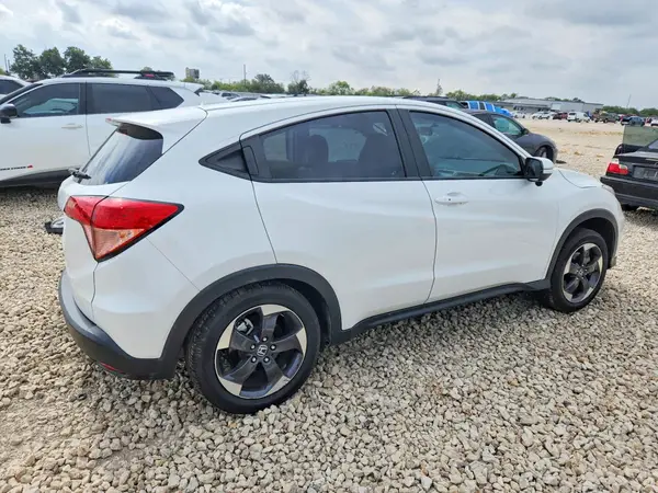 3CZRU5H58JM709728 — 2018 Honda HR-V, фото 3 с аукциона Copart, Боковая часть