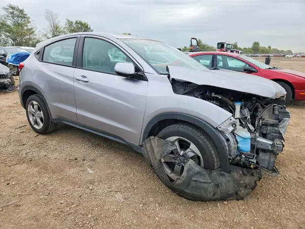 3CZRU6H39JG719221 — 2018 Honda HR-V, фото 4 с аукциона Copart, Передняя часть