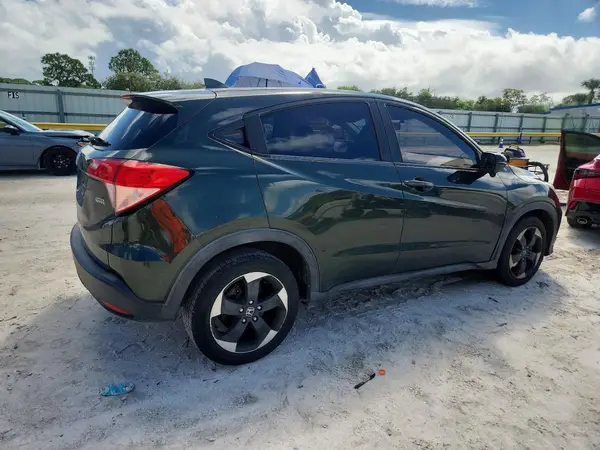 3CZRU5H57JG706401 — 2018 Honda HR-V, фото 3 с аукциона Copart 30.09.2026, Механические повреждения