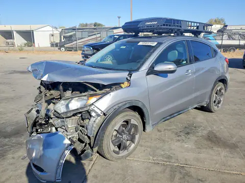 3CZRU6H51JG729565 — 2018 Honda HR-V, Передняя часть (Front End), фото до ремонта