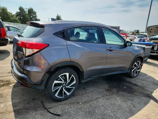 3CZRU6H13KG718646 — 2019 Honda HR-V, фото 3 с аукциона Copart, Передняя часть