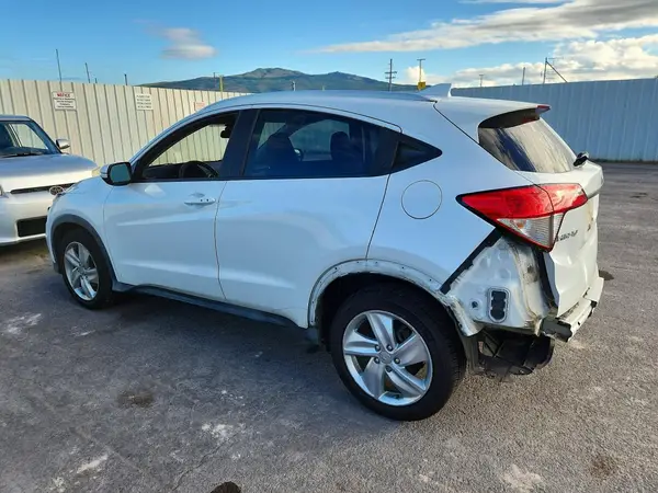 3CZRU5H55KM705556 — 2019 Honda HR-V, фото 2 с аукциона Copart, Задняя часть