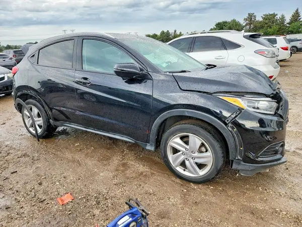 3CZRU6H71KM718196 — 2019 Honda HR-V, фото 4 с аукциона Copart 13.10.2026, Передняя часть