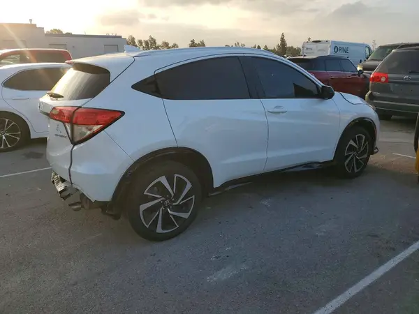 2019 HONDA HR-V VIN 3CZRU5H15KM723732 фото 3