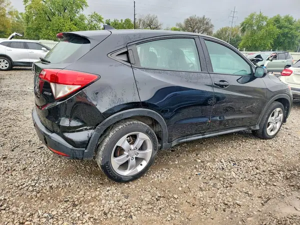 3CZRU6H38KG713282 — 2019 Honda HR-V, фото 3 с аукциона Copart 13.10.2026, Механические повреждения