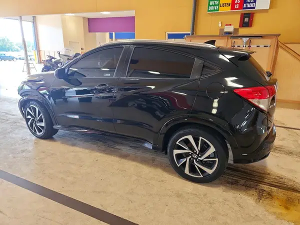 3CZRU6H16KG726143 — 2019 Honda HR-V, фото 2 с аукциона Copart, Передняя часть