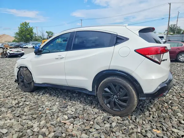 3CZRU6H1XLM700079 — 2020 Honda HR-V, фото 2 с аукциона Copart 29.09.2026, Передняя часть