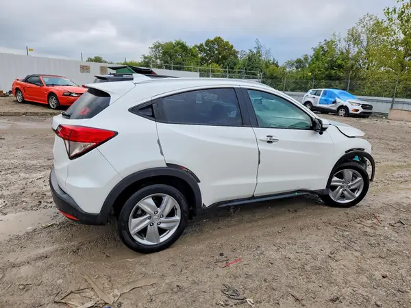 3CZRU5H50LM701772 — 2020 Honda HR-V, фото 3 с аукциона Copart, Передняя часть