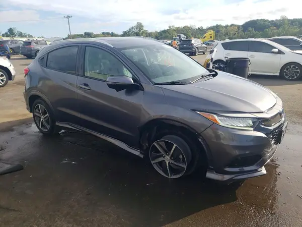 3CZRU6H96LM715118 — 2020 Honda HR-V, фото 4 с аукциона Copart 06.10.2026, Передняя часть