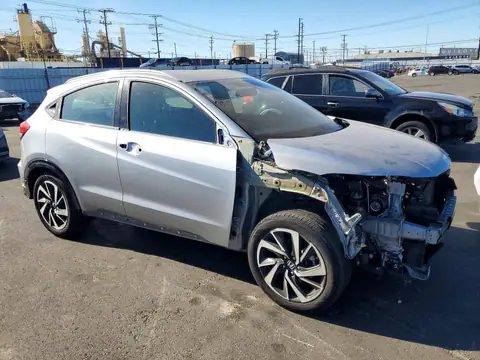 3CZRU5H17LM710370 — 2020 Honda HR-V, фото 4 с аукциона Copart 14.10.2026, Передняя часть
