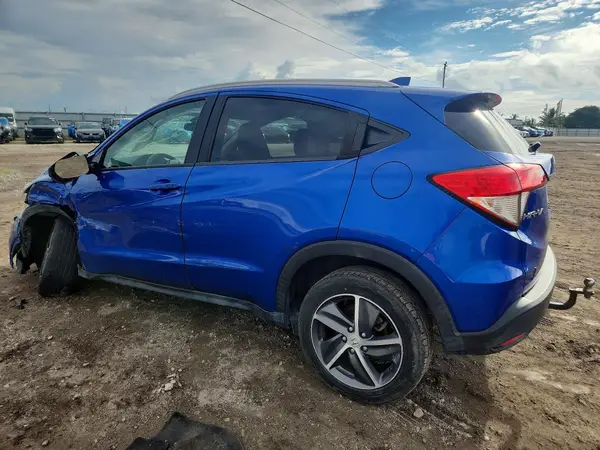 3CZRU6H55MM742132 — 2021 Honda HR-V, фото 2 с аукциона Copart, Передняя часть