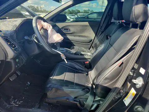3CZRU5H14MM733123 — 2021 Honda HR-V, Передняя часть, фото до ремонта