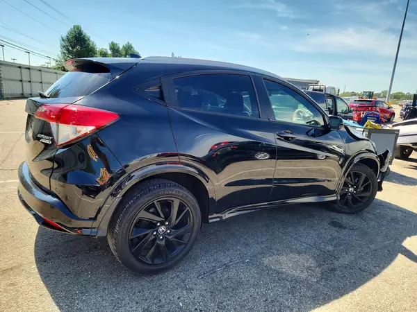 3CZRU6H10NM757734 — 2022 Honda HR-V, фото 3 с аукциона Copart 02.10.2026, Передняя часть