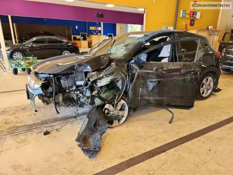3CZRU6H39NM766160 — 2022 Honda HR-V, Передняя часть, фото до ремонта
