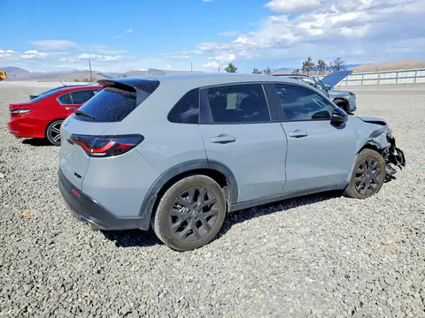 2024 Honda HR-V VIN 3CZRZ2H51RM743361 фото 3