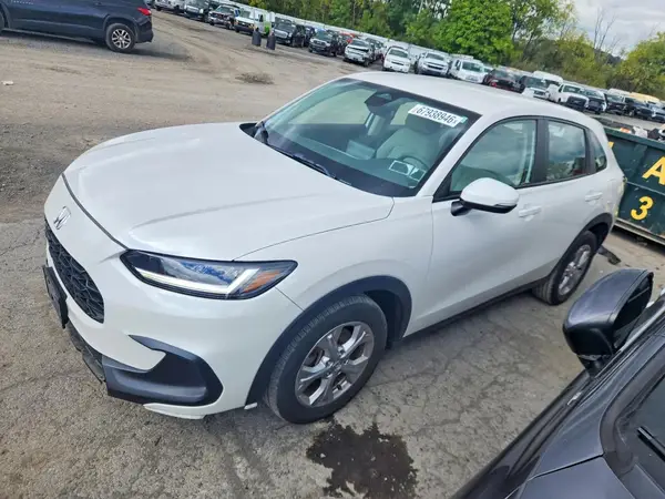 3CZRZ2H35RM780086 — 2024 Honda HR-V, Передняя часть (Front End), фото до ремонта