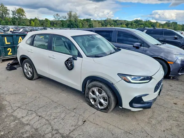 3CZRZ2H35RM780086 — 2024 Honda HR-V, фото 4 с аукциона Copart, Передняя часть