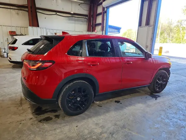 3CZRZ2H53RM713083 — 2024 Honda HR-V, фото 3 с аукциона Copart, Передняя часть