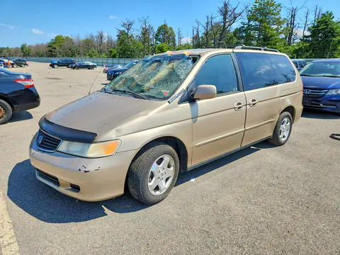 2HKRL18631H610413 — 2001 Honda Odyssey, Крыша (Top/Roof), фото до ремонта